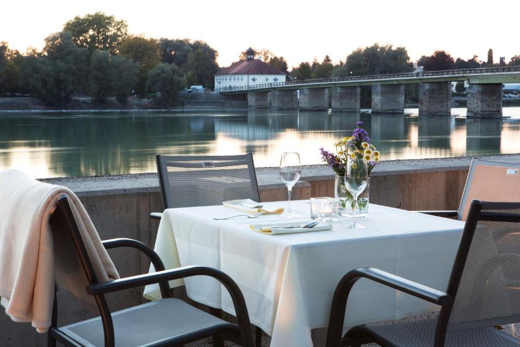 Gesundheitshotel Gugerbauer Schaerding Bagian luar foto